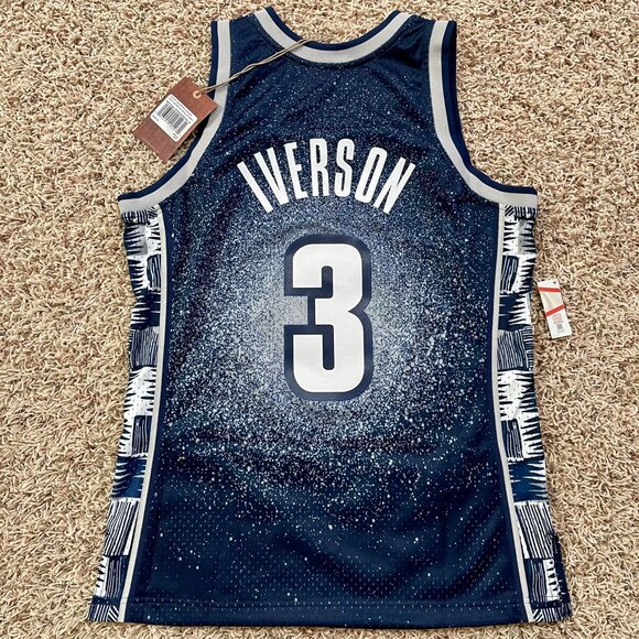 Mitchell & Ness Swingman Allen Iverson Georgetown Hoyas 1995/96 Jersey, Size M - Picture 2 of 9